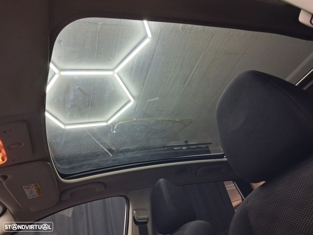 Nissan Qashqai 1.6 dCi Tekna Xtronic - 8