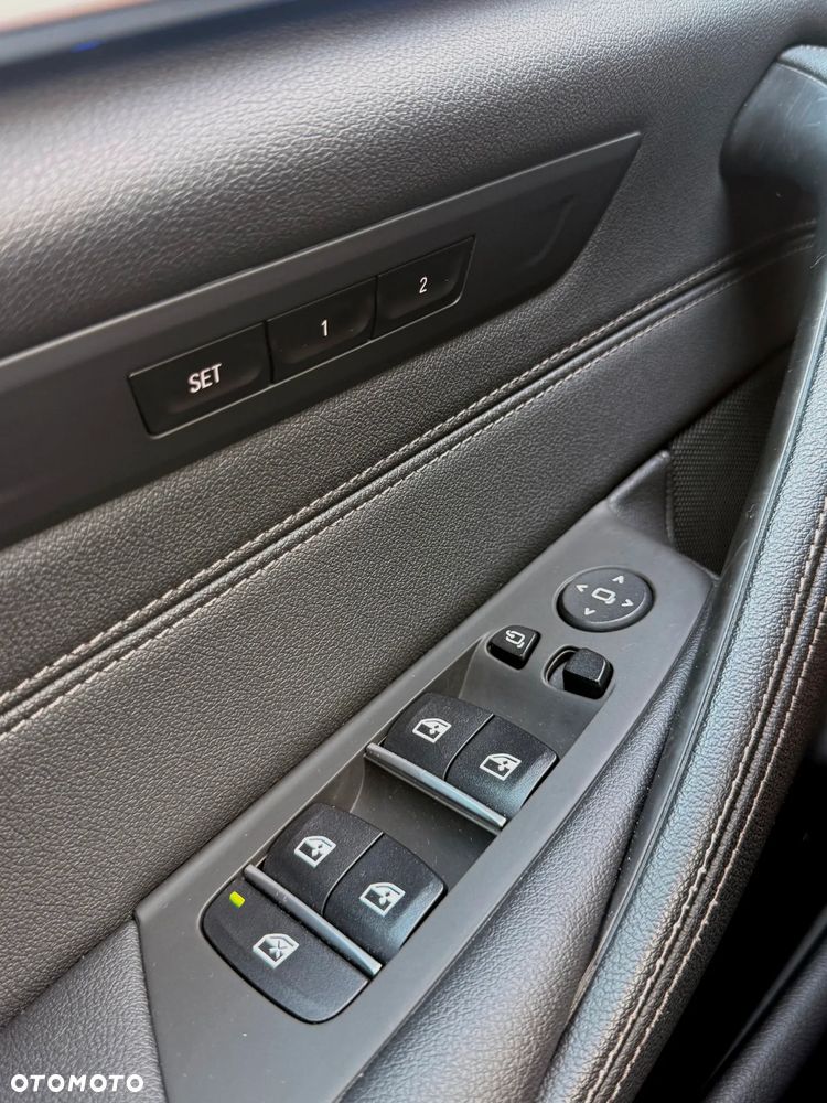 BMW Seria 5 520d xDrive MHEV M Sport sport - 16