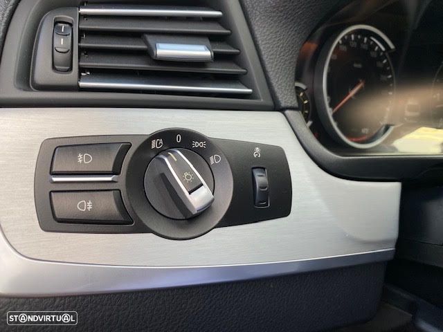 BMW 535 d Pack M Auto — fotografia 27