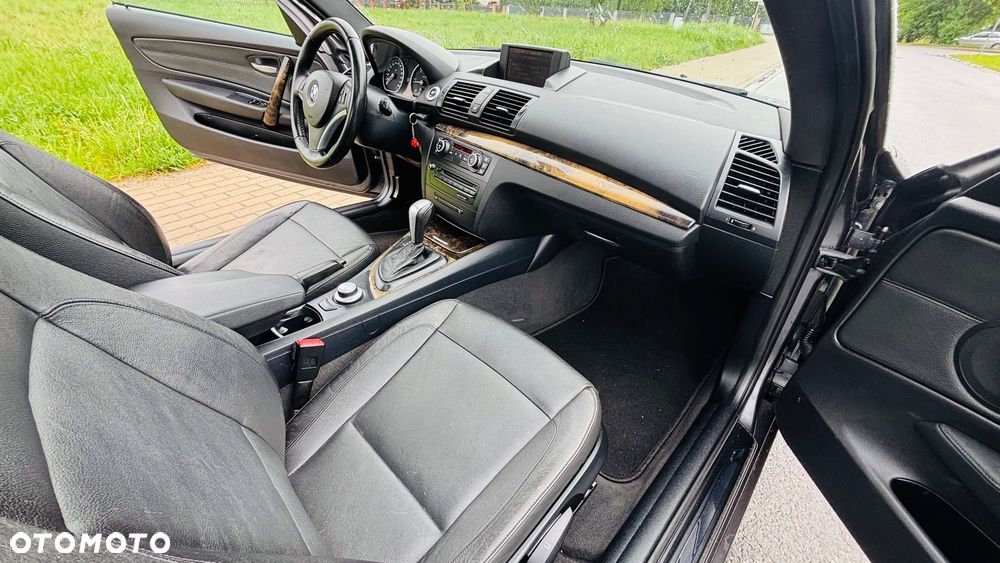 BMW Seria 1 123d - 18