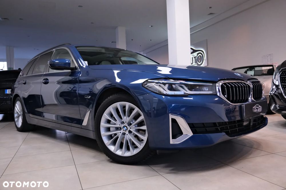 BMW Seria 5 530e PHEV M Sport - 6
