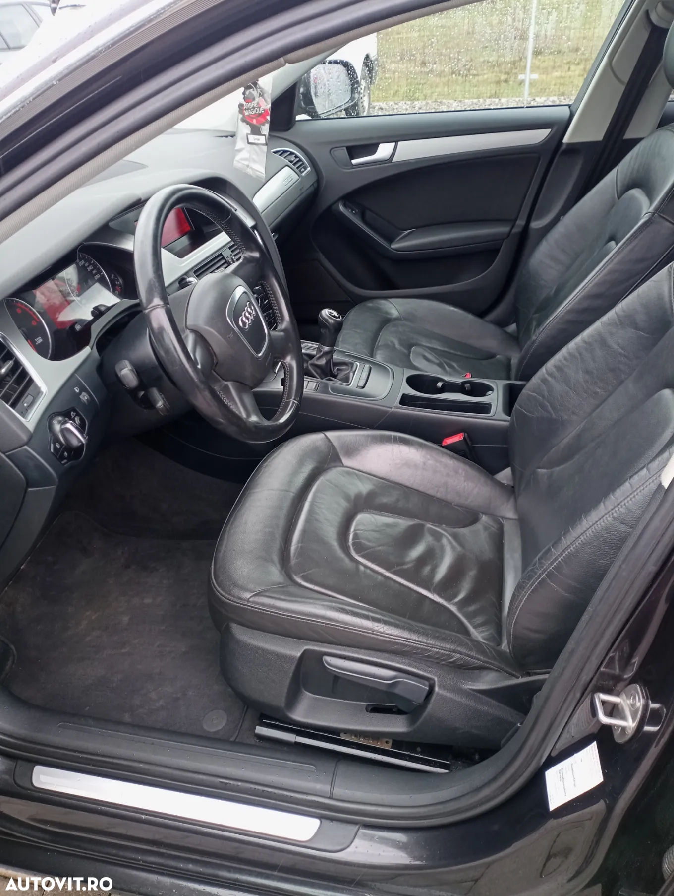 Audi A4 2.0 TDI Quattro Avant - 7