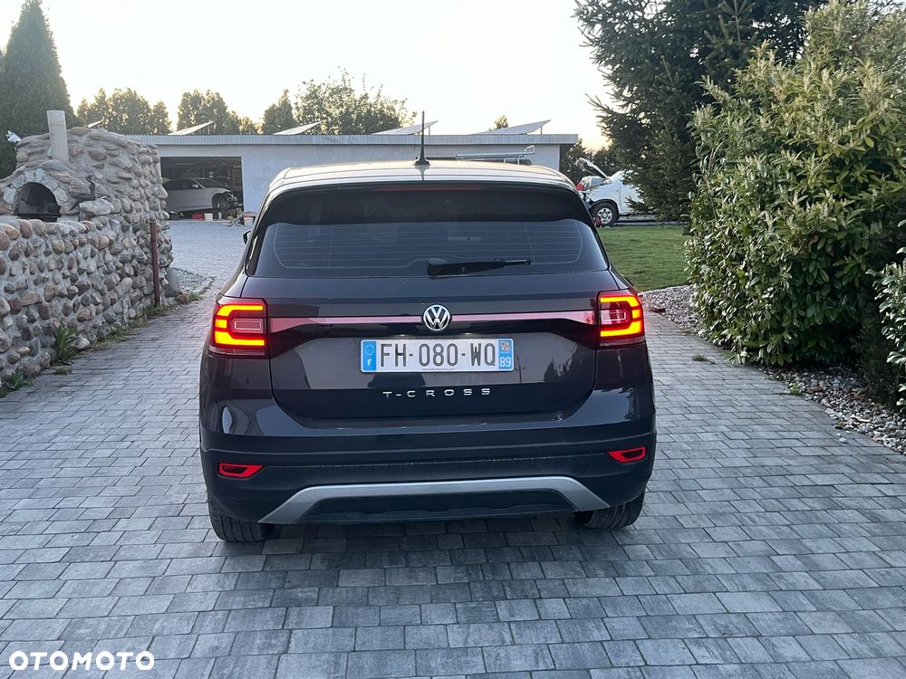 Volkswagen T-Cross - 2