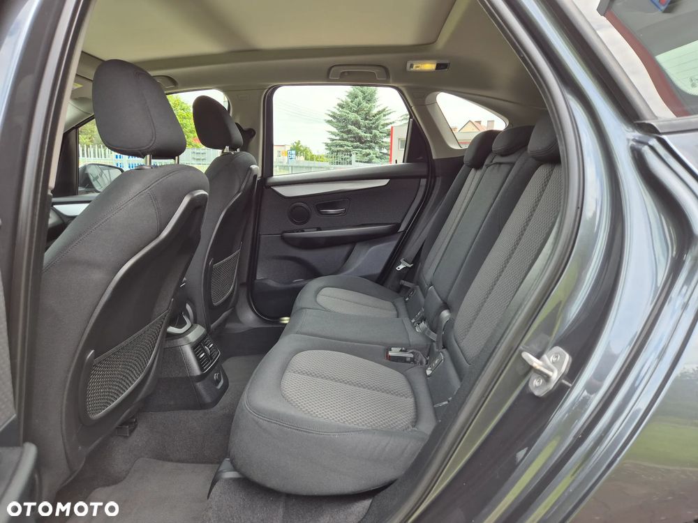 BMW Seria 2 218d Sport-Aut Luxury Line - 20