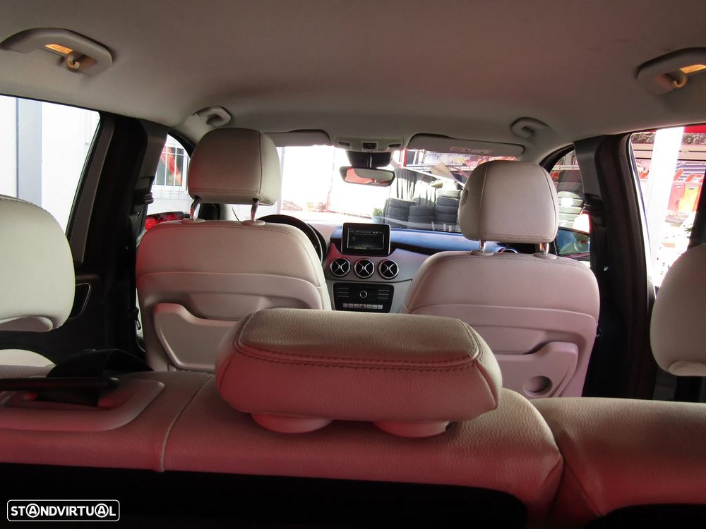 Mercedes-Benz B 200 CDi Style - 14