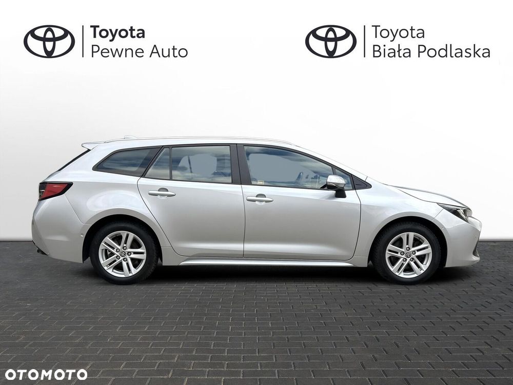Toyota Corolla 2.0 Hybrid Comfort - 6
