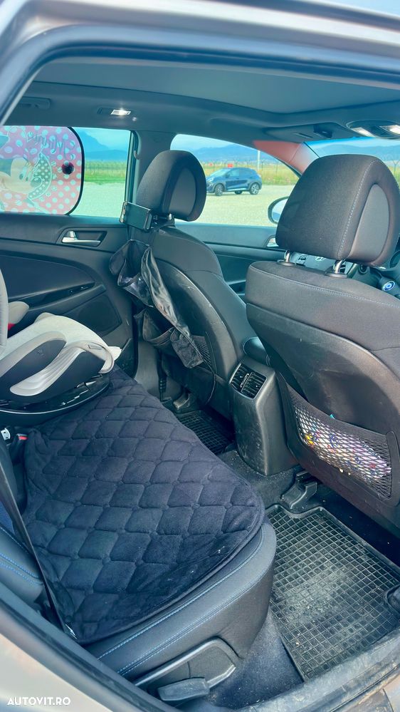 Hyundai Tucson - 8
