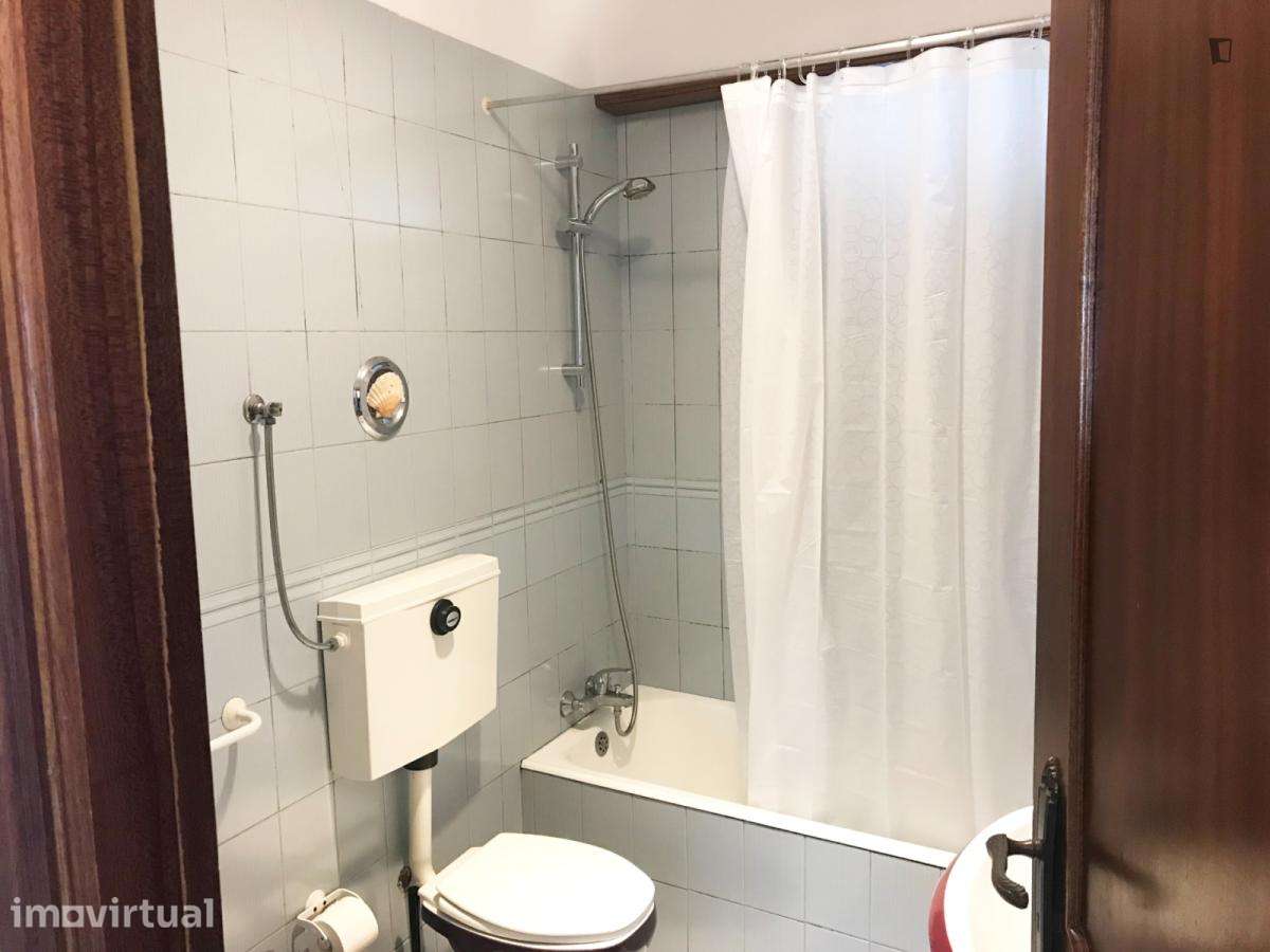 Apartamento com 2 quartos - localizado em Paranhos Porto - Grande imagem: 4/7