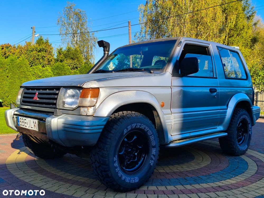 Mitsubishi Pajero - 15