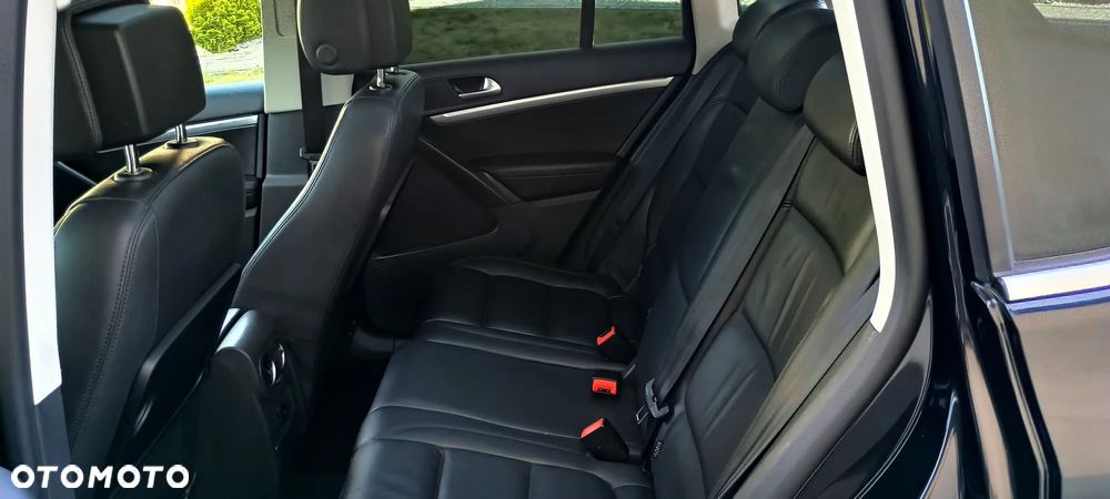 Volkswagen Tiguan 2.0 TDI DPF 4Motion BlueMotion Technology DSG Sport & Style - 15