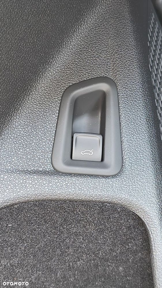 Volkswagen Golf Variant - 13