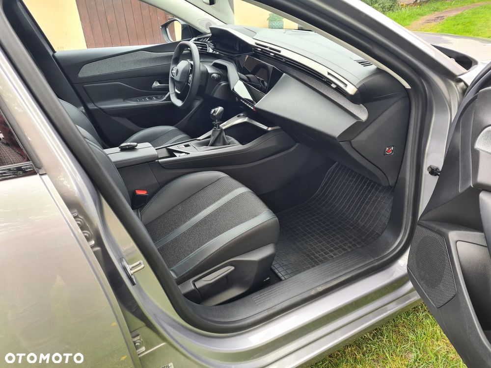 Peugeot 308 1.2 PureTech Allure Pack S&S - 8