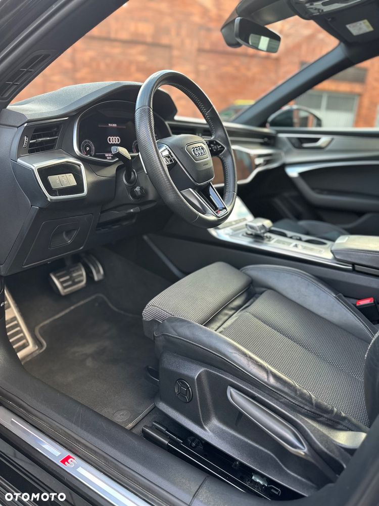 Audi A6 Avant 40 TDI quattro S tronic S line - 25