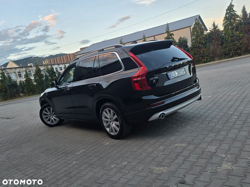 Volvo XC 90 D5 AWD Geartronic RDesign - 9