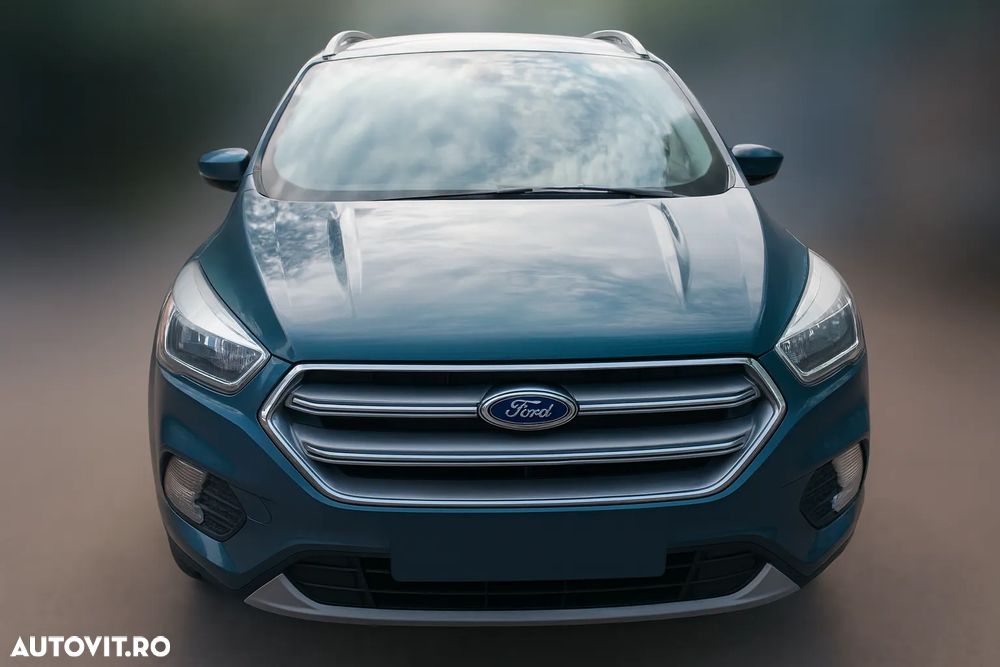 Ford Kuga 2.0 TDCi 4WD Powershift Titanium - 1