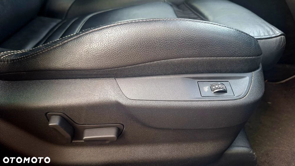 Citroën DS5 2.0 HDi Hybrid4 SoChic MCP - 28