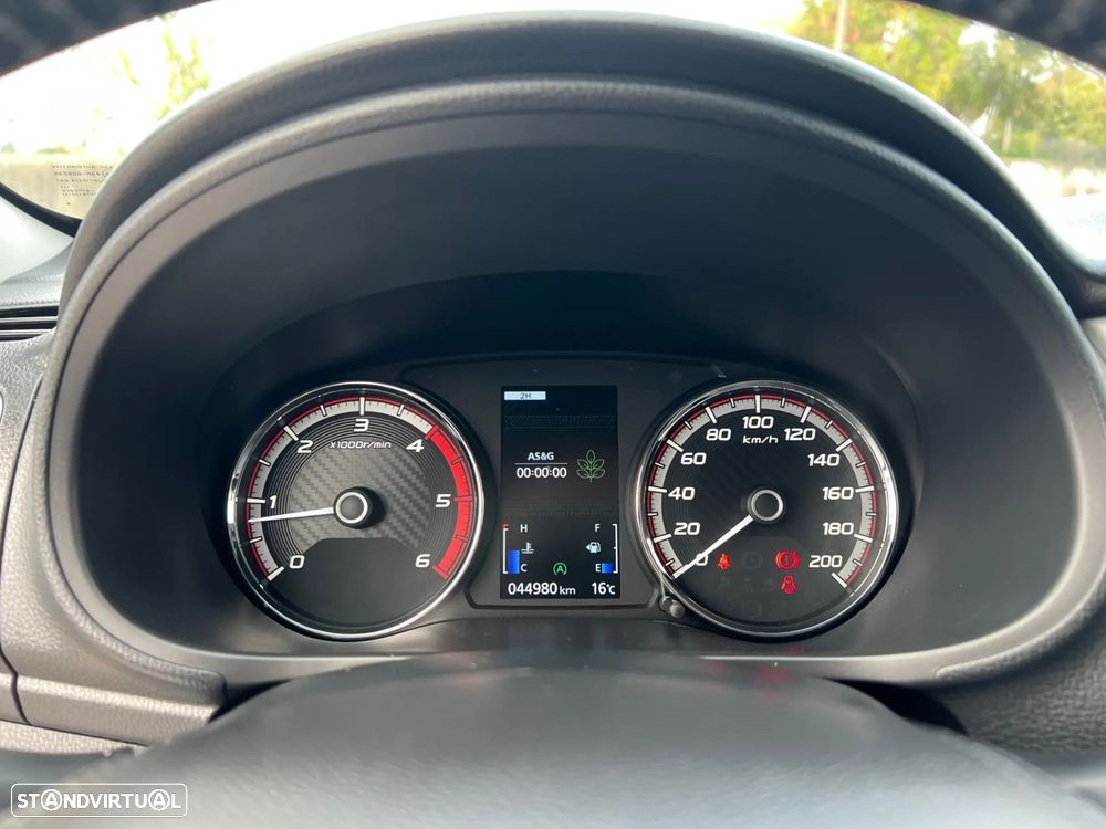 Mitsubishi L200 2.3 DI-D Strakar Space Cab Intense 4WD - 21