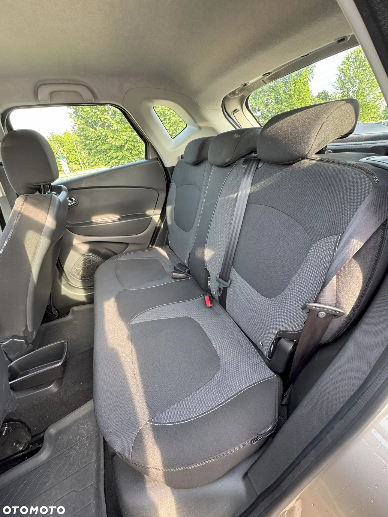 Renault Captur 0.9 Energy TCe Zen - 12