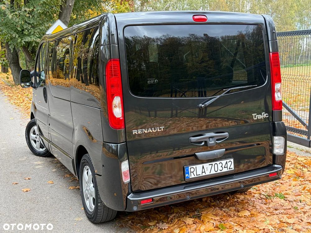 Renault Trafic Grand Passenger Pack Clim - 12