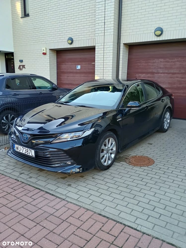 Toyota Camry 2.5 Hybrid Comfort CVT - 4