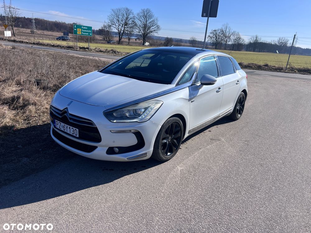Citroën DS5 Hybrid4 EGS6 SportChic - 2