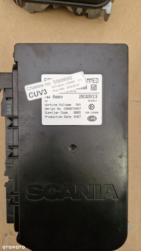 SCANIA R S STEROWNIK KOMPUTER ŚWIATEŁ CUV3  2632613 2192582 - 2