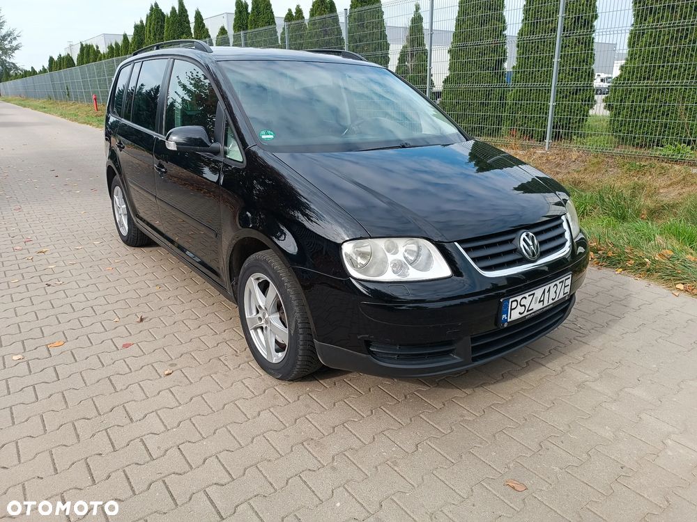Volkswagen Touran - 30
