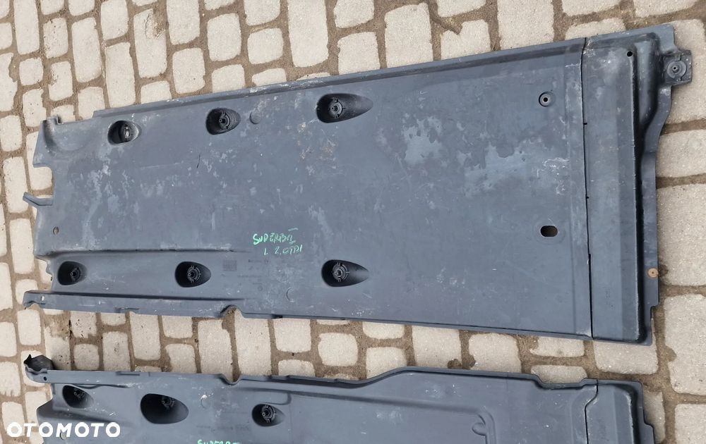 OSŁONA PODWOZIA PRAWA LEWA 3T0825201C 3T0825202G SKODA SUPERB II KOMBI 2.0 TDI - 3