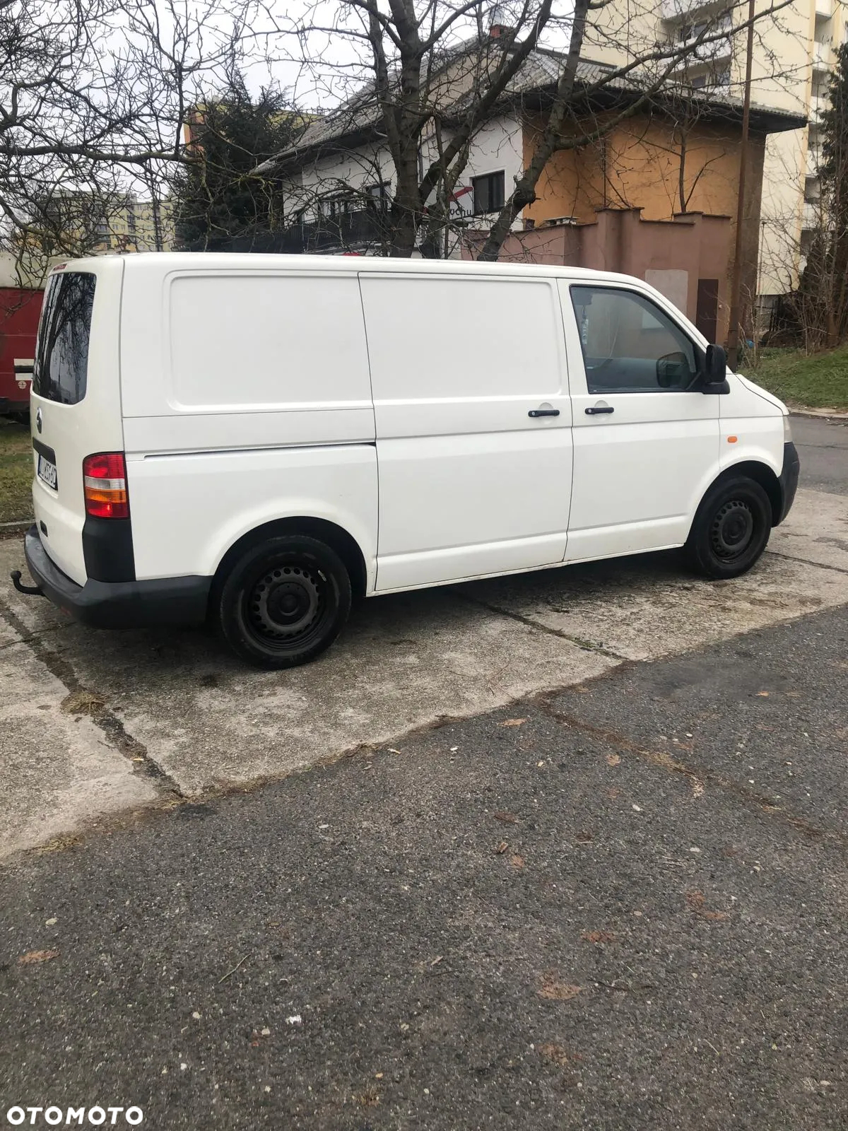 Volkswagen Transporter - 2