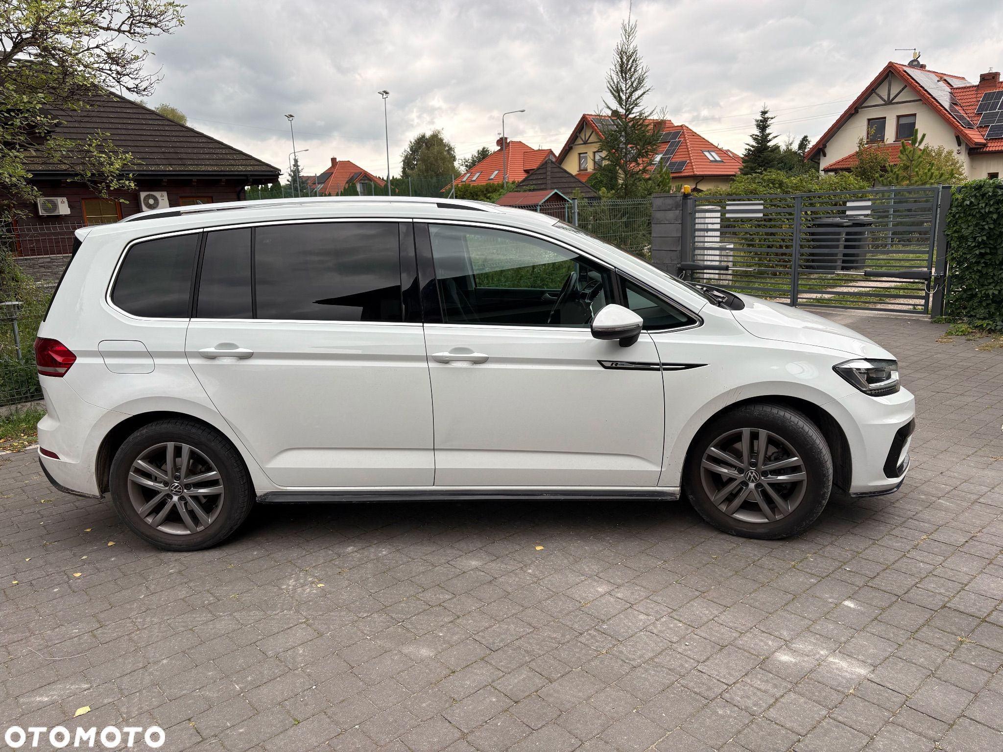 Volkswagen Touran 1.5 TSI EVO Highline DSG - 1