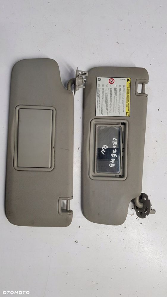 osłona przeciwsłoneczna Chevrolet Cruze - 1