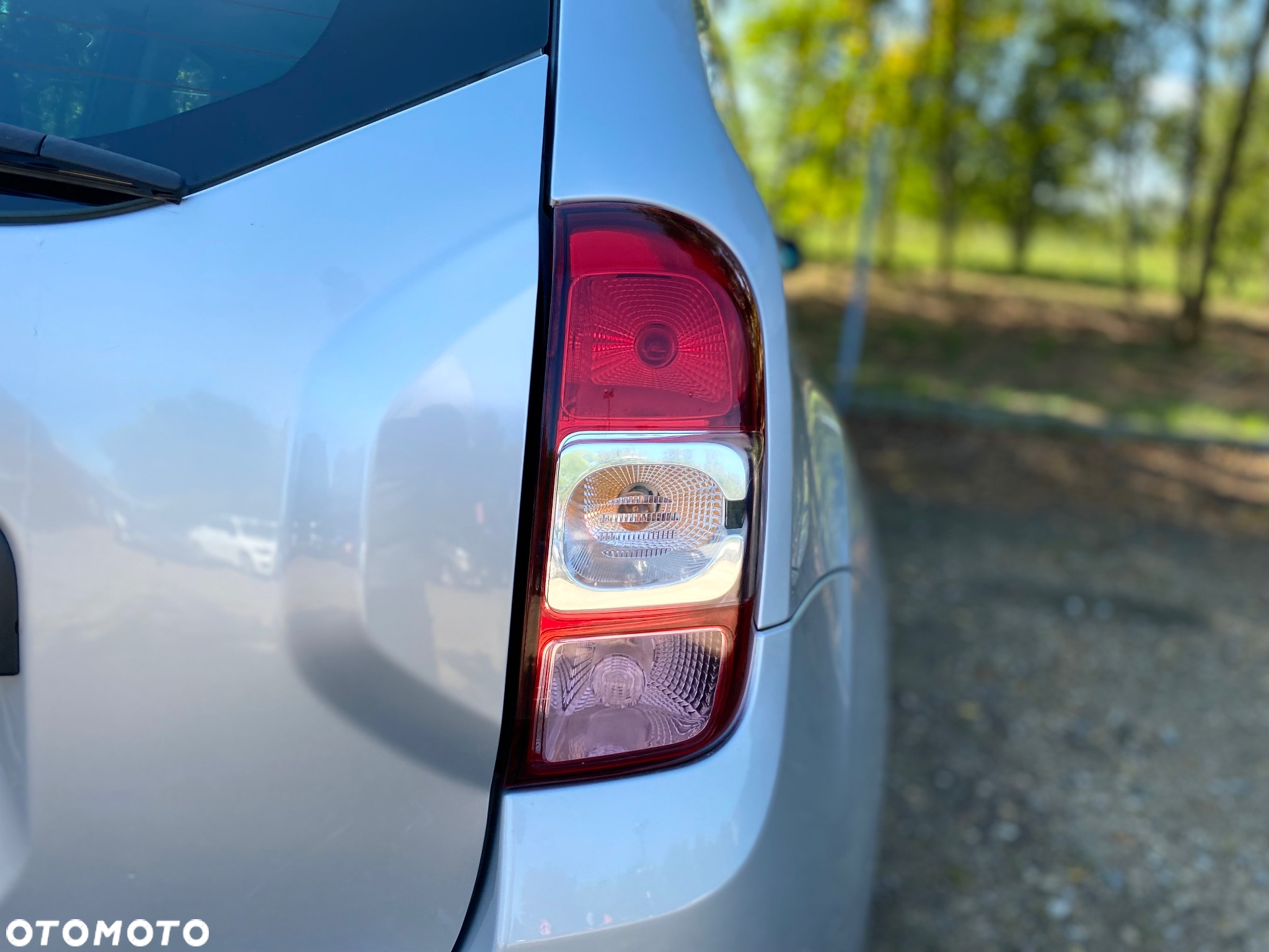 Dacia Duster 1.6 Laureate - 17
