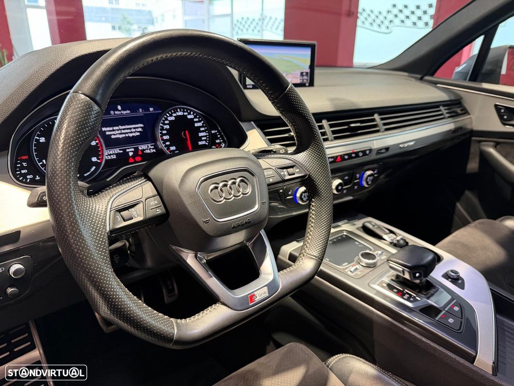 Audi Q7 3.0 TDI quattro S-line Tiptronic 7L - 5
