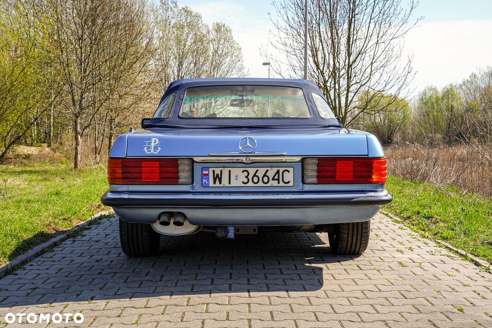 Mercedes-Benz SL - 32