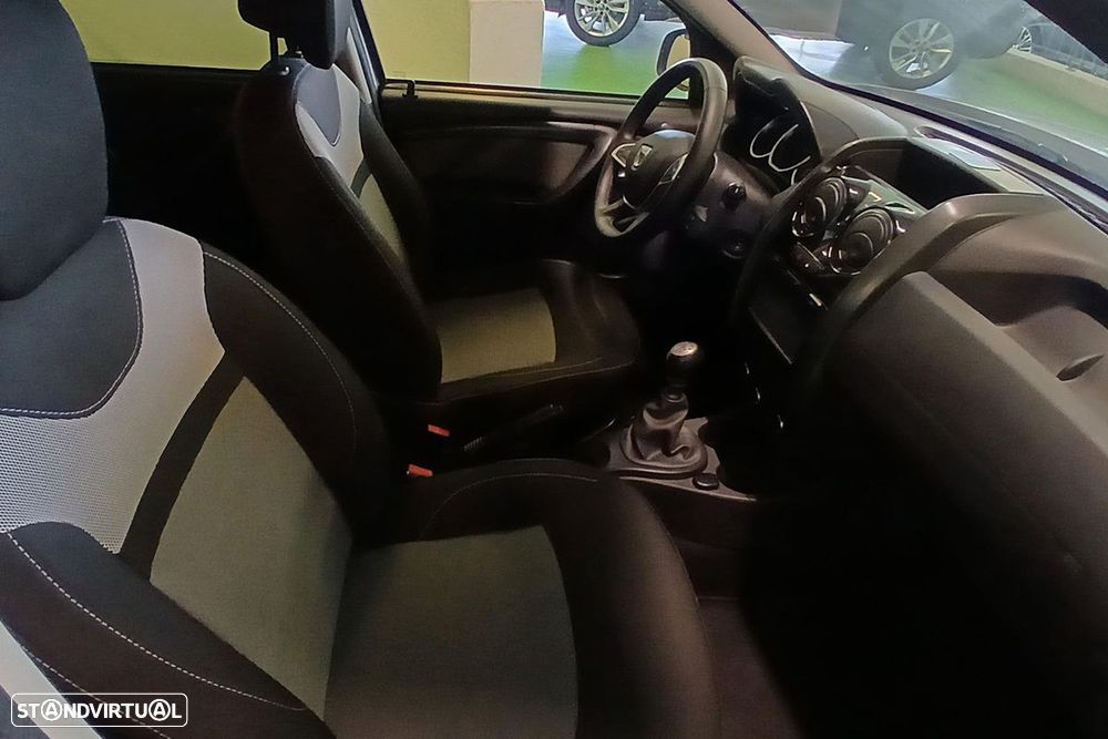 Dacia Duster 1.5 dCi Prestige - 13
