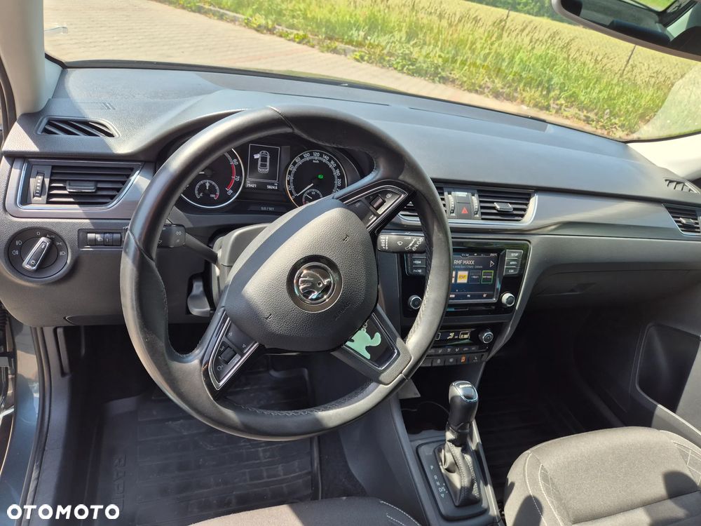 Skoda RAPID 1.0 TSI Style DSG - 11