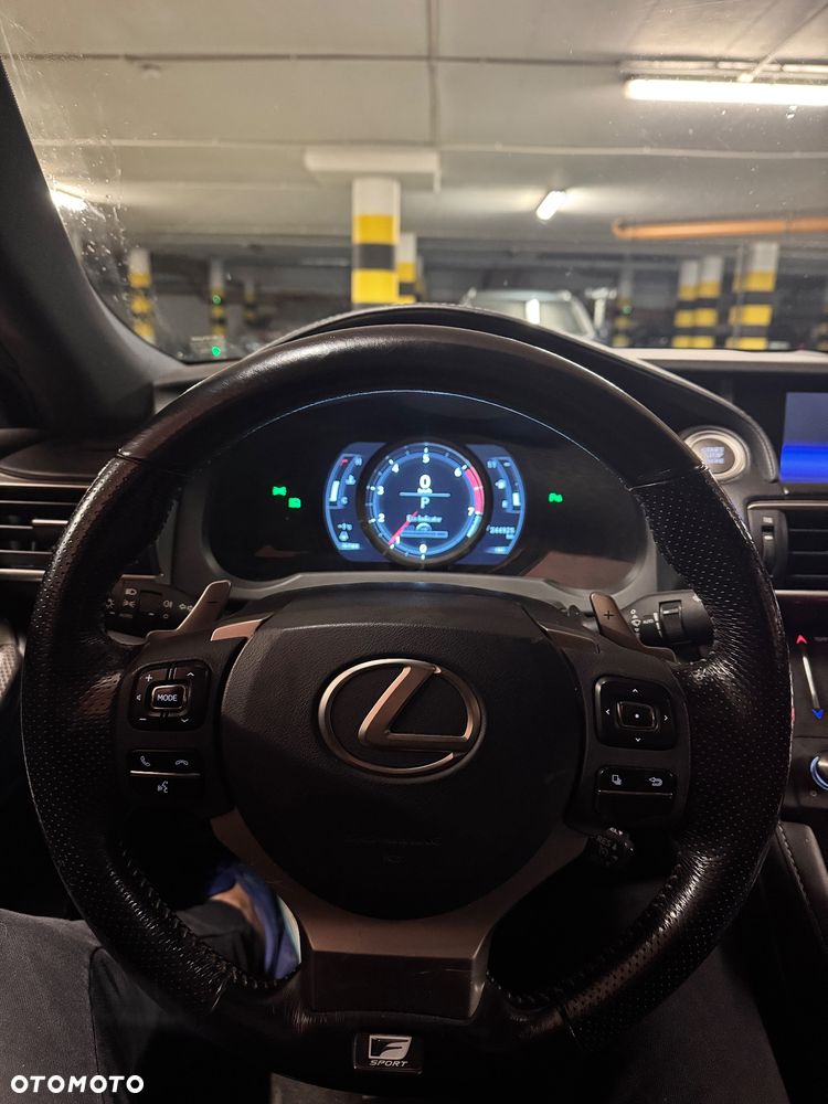 Lexus RC 200t / 300 F Sport - 5