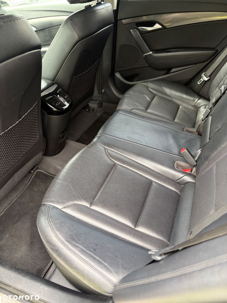 Hyundai i40 - 11
