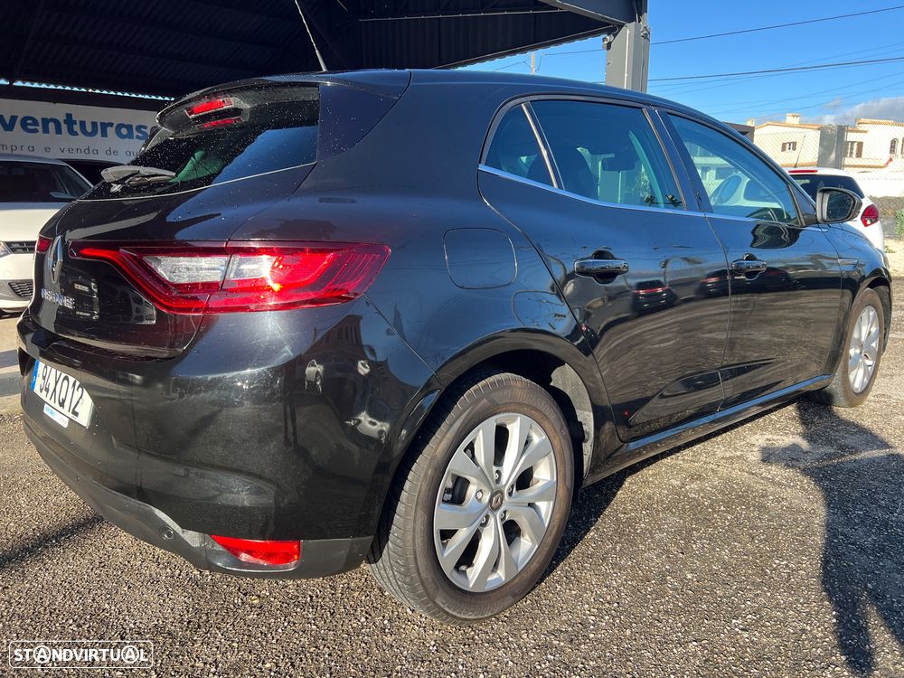 Renault Mégane 1.5 Blue dCi Limited - 8