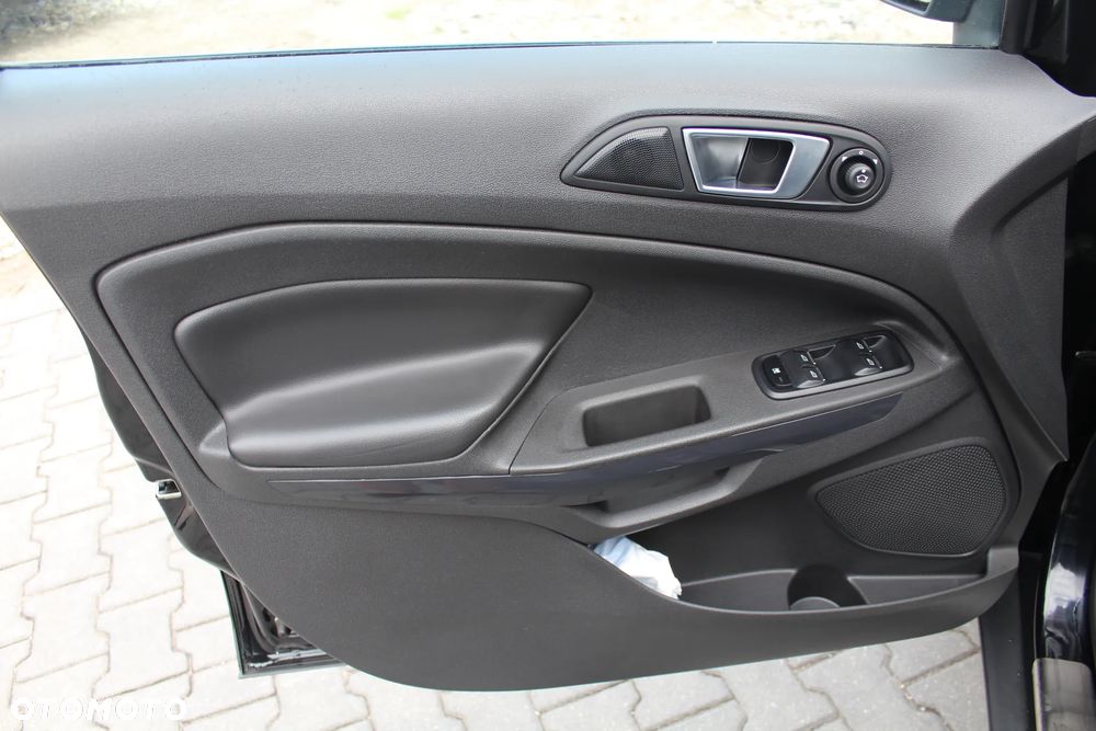 Ford EcoSport 1.0 EcoBoost TITANIUM - 12