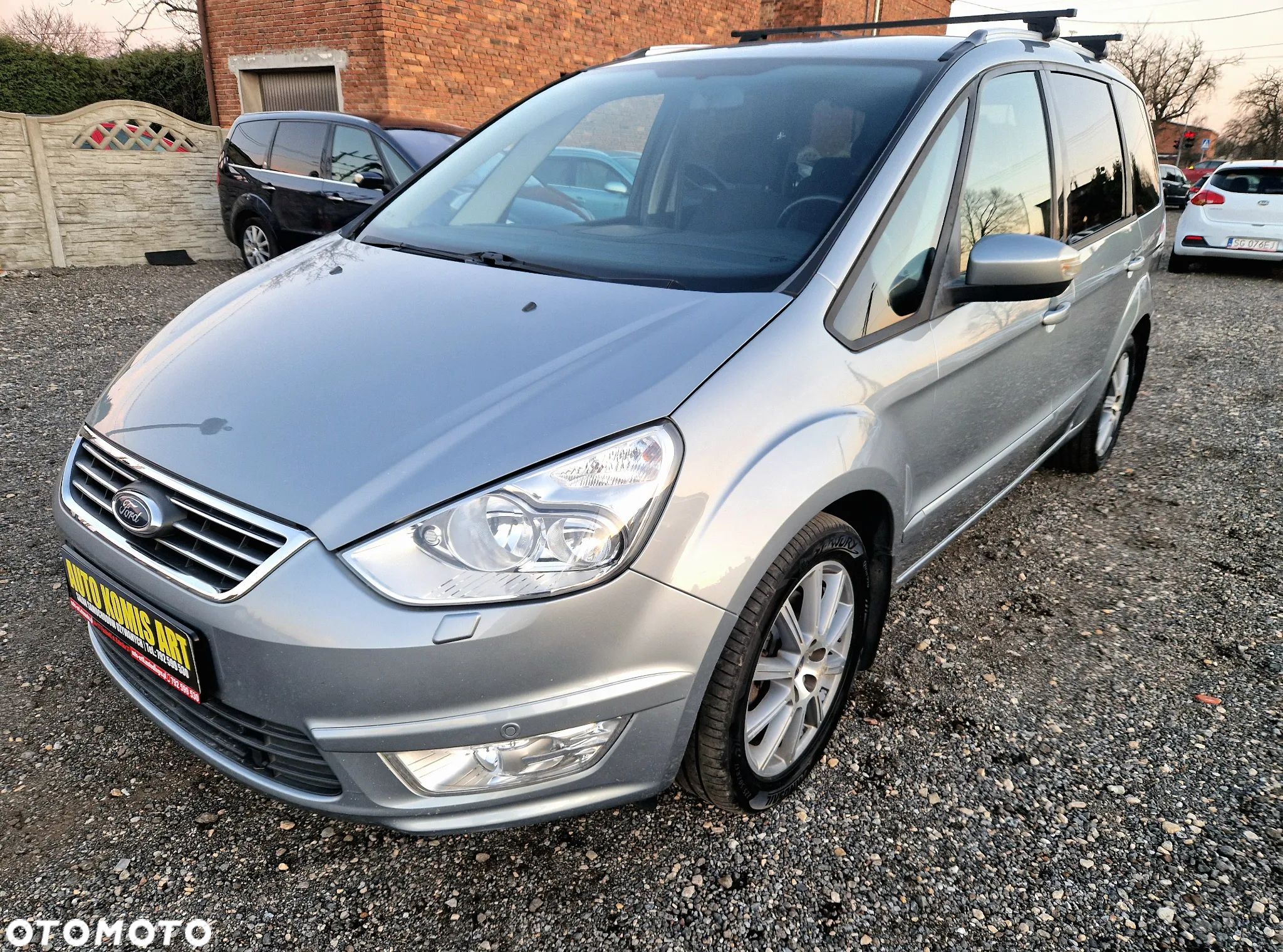 Ford Galaxy - 1