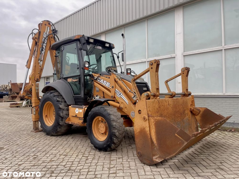 Case CASE 580 SUPER R-4 PT 2007 CE , ROK 2007 - 9