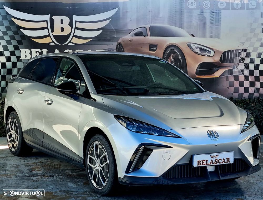 MG MG4 77 kWh Extended Range Luxury - 12