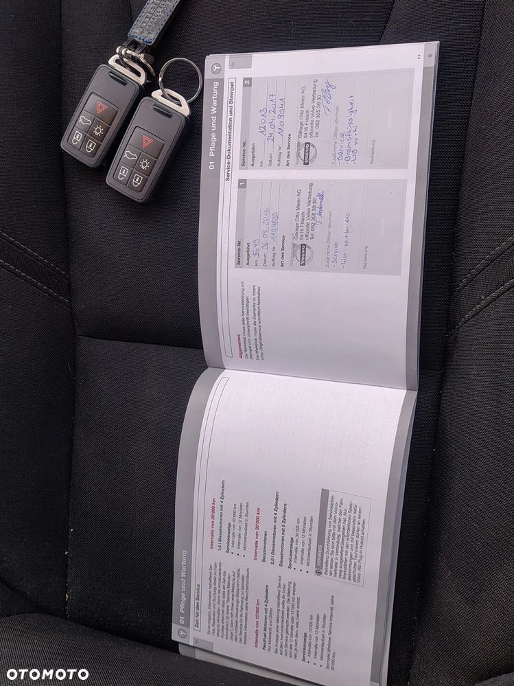 Volvo V40 Cross Country - 36
