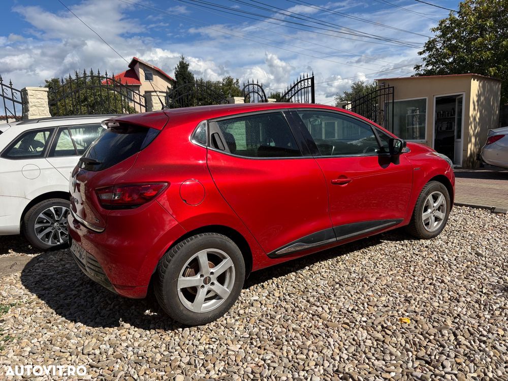Renault Clio Energy TCe Intens - 1