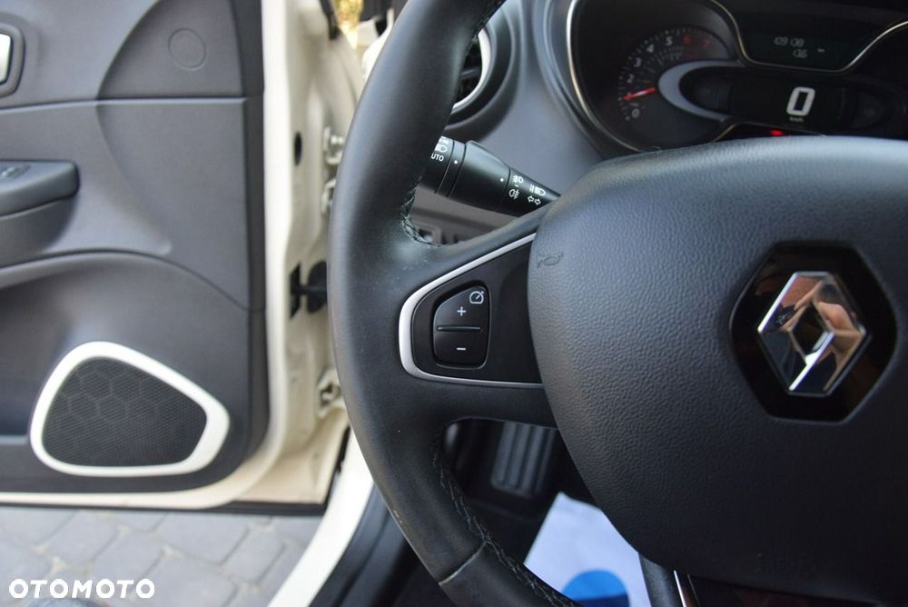 Renault Captur ENERGY TCe 90 Experience - 36
