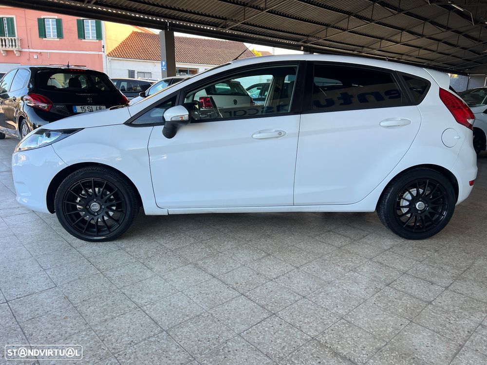 Ford Fiesta 1.4 TDCI Champions Edition - 8