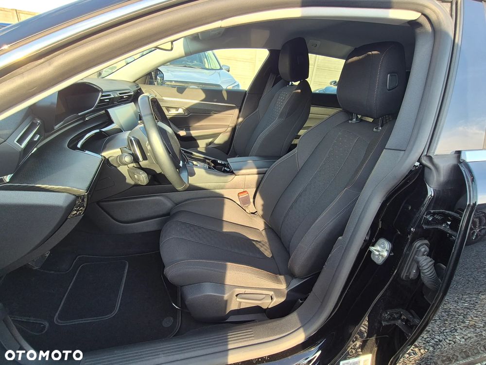 Peugeot 508 1.2 PureTech Active S&S EAT8 - 11