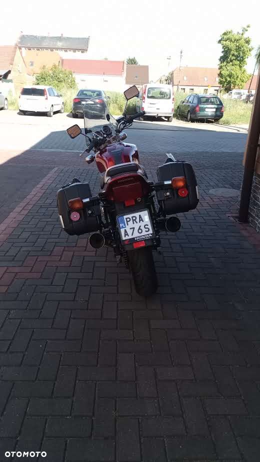 Honda CB - 4