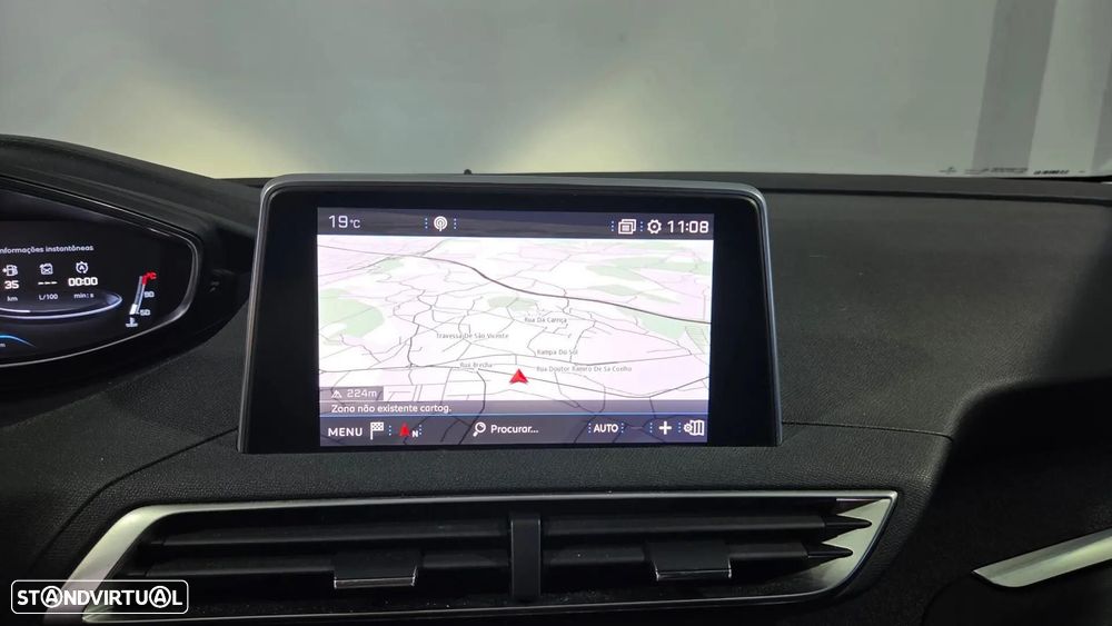 Peugeot 3008 1.5 BlueHDi Allure EAT8 - 28